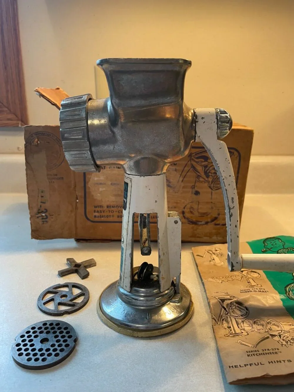 Vintage USA RIVAL Grind-O-Mat Meat Grinder & Food Chopper Model 358 w/original b